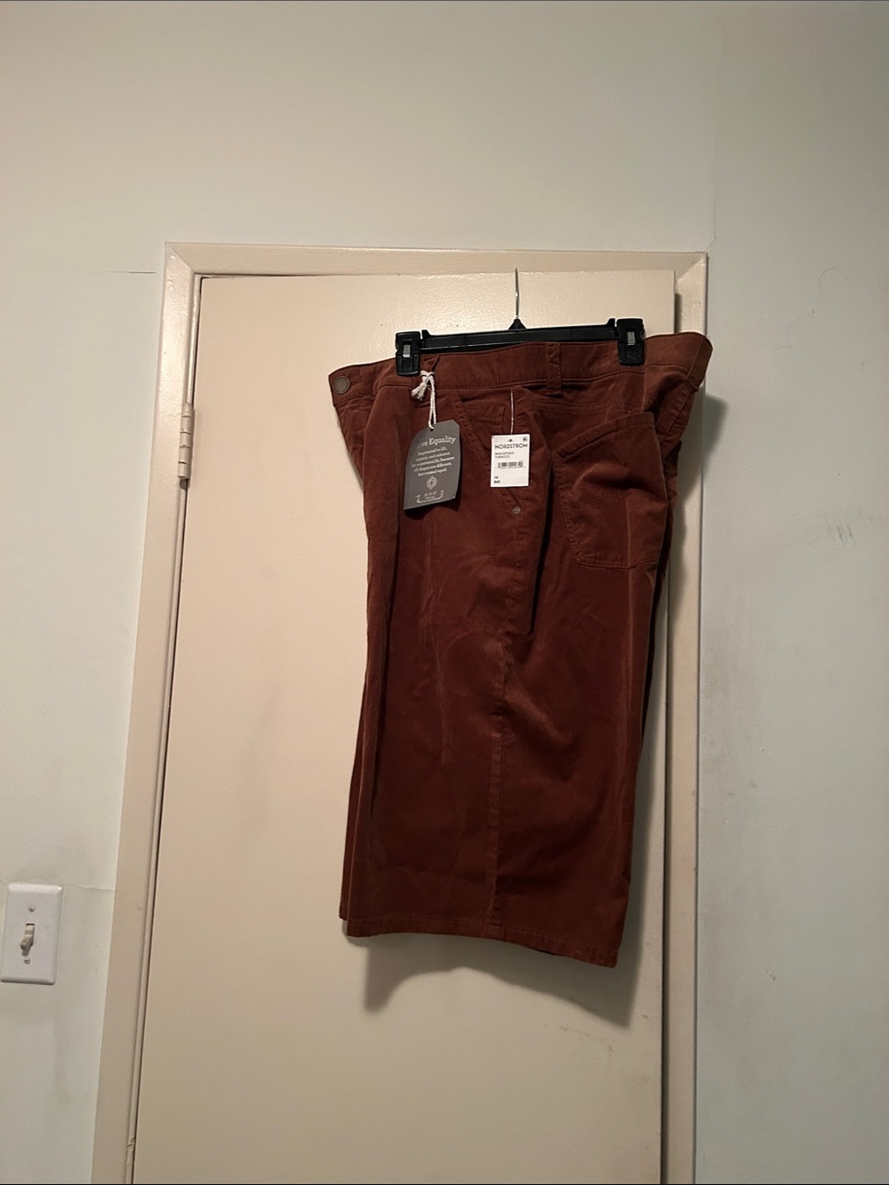 Democracy women’s below the knee Corduroy Shorts in Rust